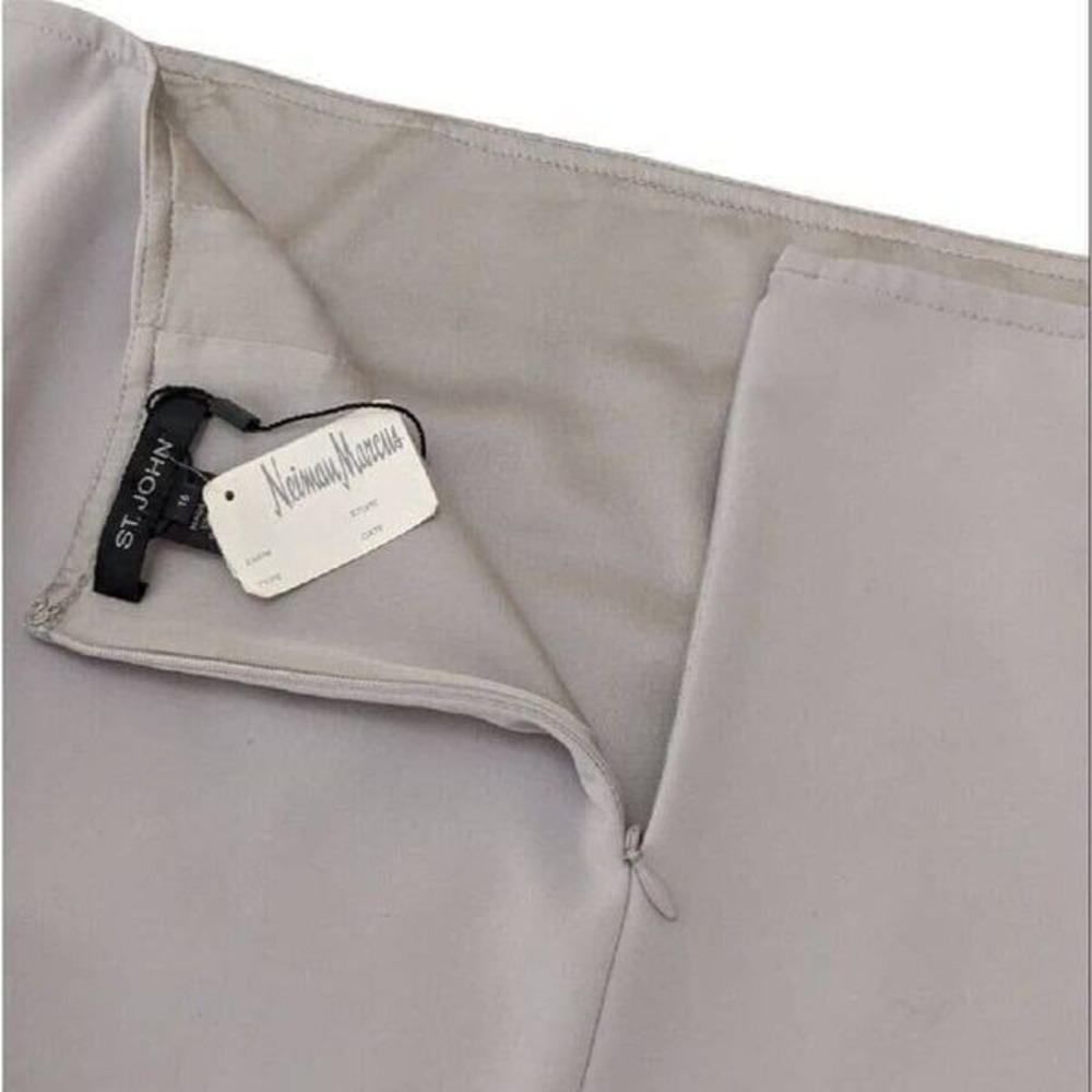 St‎ John Skirt Size 16 Light Grey Pencil Skirt Knee Length Zipper Made in USA - Picture 9 of 9